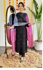 Vêtements ethniques en viscose exclusifs à la mode Dernier pantalon Kurti avec soie Chanderi avec Dupatta pour les vêtements de fête et les vêtements promotionnels - Product Image 4