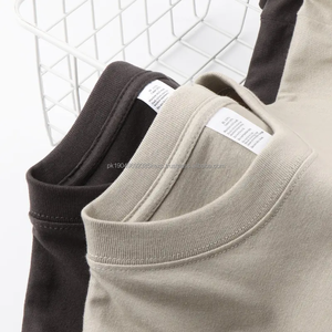 Camiseta de Cuello Alto Personalizada para Hombre, Corte Regular, Estilo Urbano, Hombros Caídos, Color Sólido Minimalista, 100% Algodón, Manga Corta, Tejida - Product Image 2