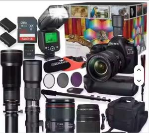 OFFRE DE RÉDUCTION APPAREIL PHOTO NUMÉRIQUE REFLEX NUMÉRIQUE INDUSTRIEL À CADRE COMPLET GENUINE 5D Mark IV AVEC OBJECTIF EF 24-70MM F/4L IS USM KIT NOIR - Product Image 1