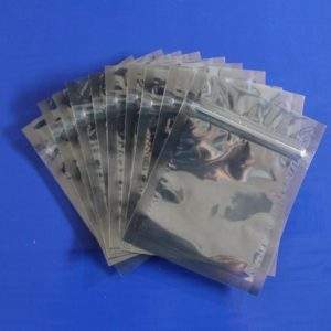 Premium quality ESD metal antistatic bag, 700x1000 (open)x0,080mm, 3SS10, TCV, Moisture-<b>proof</b>, Antistatic, PE material (ME27-80) - Product Image 6