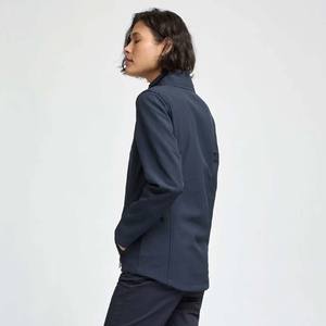 เสื้อแจ็กเก็ตซอฟต์เชลล์สำหรับผู้หญิงระบายอากาศทนทานเหมาะสำหรับการเดินป่าการเดินป่าและกิจกรรมกลางแจ้งแบบลำลอง - Product Image 6