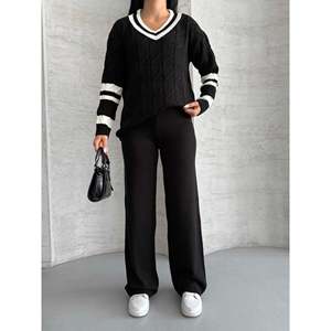 ชุดเสื้อสเวตเตอร์ถักลายเคเบิ้ล 1564 -สีดำ - Product Image 4