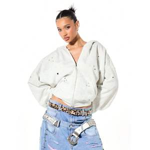 Sweat à capuche oversize à fermeture éclair avec logo personnalisé, mode décontractée pour femmes, strass métalliques, hiver, œillets, sweat à capuche de haute qualité - Product Image 1