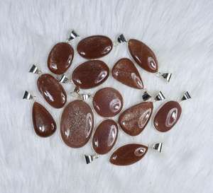 Collar con Colgante de Piedra Solar Melocotón Chapado en Plata al por Mayor para Navidad, Cristales Brillantes, Piedra Preciosa para Bodas y Fiestas de Cumpleaños - Product Image 4