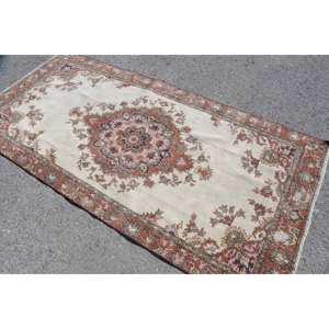 Beige and <b>Red</b> Traditional Vintage Turkish Rug (4 X 8.3 Ft) - Product Image 4