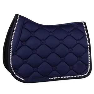 Nouvelle selle de dressage élégante et professionnelle pour cheval avec matériau en coton et absorption des chocs pour l'équitation - Emballage personnalisé - Product Image 2