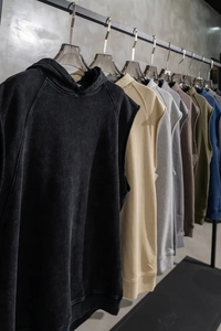 2025 Sweat à capuche de gymnastique sans manches avec logo personnalisé pour hommes Débardeur d'entraînement tricoté respirant Muscle Bodybuilding Cut-Off T-Shirt - Product Image 2