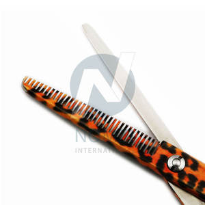 Juego de tijeras de corte de pelo de peluquero de grano de leopardo de acero inoxidable 5,5 6 pulgadas profesional al por mayor - Product Image 4
