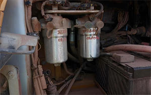 2013รถตักดิน D6K2 XL มือสองรถดันดินบูลเกรดสูงเครื่องจักรก่อสร้างหนักส่วนประกอบหลักเครื่องยนต์และมอเตอร์ - Product Image 3