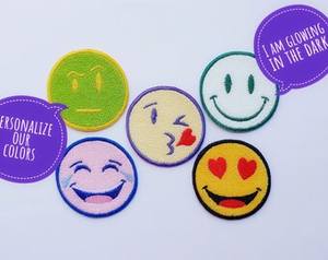 2024 Logo personnalisé presse à chaud Patch chapeau personnalisé patchs en chenille brodés fer à repasser sur visage souriant Patch de broderie - Product Image 2