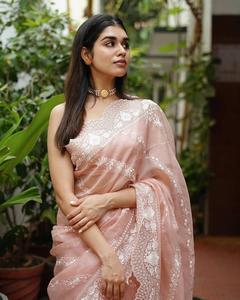 ผ้าไหมโปร่งบางนุ่มพร้อมสารีปักลาย chikankari ดีไซน์สวยทันสมัยล่าสุด - Product Image 5