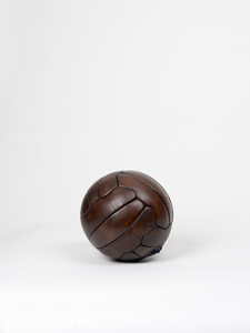 Mini ballon de football de haute qualité, personnalisé, professionnel, en cuir véritable vintage, 18 panneaux, pour l'entraînement au football - Product Image 2