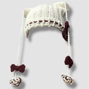 Gorros de Ganchillo Hechos a Mano, Diseños de Fresa y Limón Rojo/Negro y Blanco, Cálidos y Elegantes, Venta al Por Mayor Disponible - Product Image 6