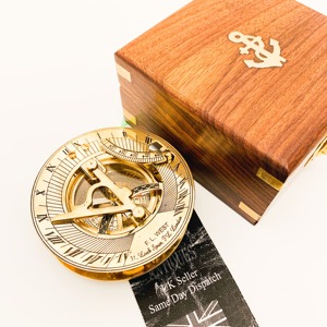 Brújula Vintage, reloj de sol, brújula de aventura con caja de madera, diseño náutico artesanal decorativo, exploración perfecta al aire libre - Product Image 5