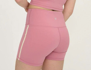 Vêtements de sport pour femmes en coton biologique GOTS Flow |   Logo personnalisé |   Quantité minimale de commande faible |   Fabrication naturelle et durable, fabriqué au Vietnam - Product Image 2
