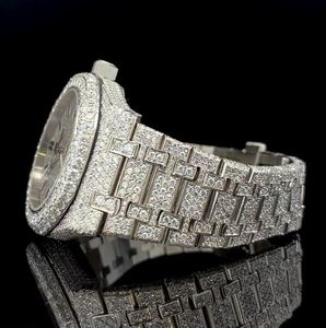 Reloj de cuarzo automático con diamantes de moissanita de oro blanco de 14 quilates para adultos, diseño único de acero inoxidable, esfera de cristal con movimiento Eta - Product Image 3