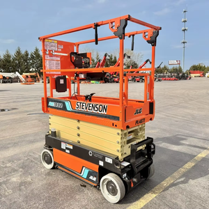 Nacelle élévatrice à ciseaux/à flèche JLG AE1932 sur chenilles, avec composants essentiels (moteur, engrenages) en excellent état - Product Image 2