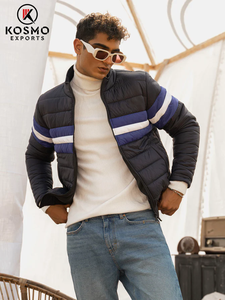 เสื้อแจ็คเก็ตพัฟเฟอร์ผู้ชายคุณภาพสูงสำหรับฤดูหนาว สไตล์ลำลอง อุ่นสบาย มีฮู้ด ติดกระดุมและซิปด้านหน้า พร้อมโลโก้ กันน้ำ ระบายอากาศได้ดี แบบสองด้าน ผ้าวอร์สเต็ด - Product Image 4