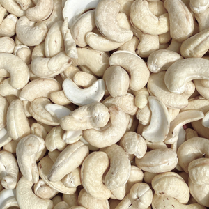 Gran oferta 2023 anacardos crudos WW180, WW240, WW320 anacardos SANTIGO W450 anacardos listos para enviar - Product Image 1