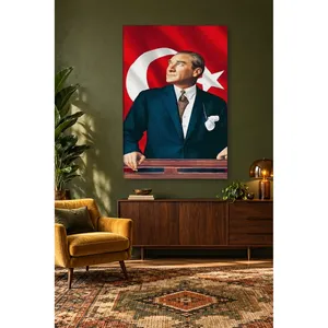 Fida Ataturk sur le podium devant le drapeau à croissant et étoile, impression sur toile - Product Image 1