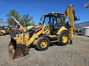 Nouvelle pelle sur chenilles industrielle 420F, moteur diesel, à couple élevé, pour travaux d'excavation et de chargement - Product Image 1