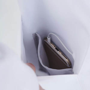 เสื้อกาวน์แพทย์คุณภาพสูง พิมพ์โลโก้ได้ รุ่น 2026 เสื้อกาวน์แพทย์น้ำหนักเบาสำหรับผู้หญิง - Product Image 6