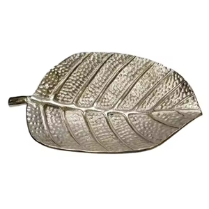Nouveauté Plateaux en aluminium Forme de feuille Plats de service et assiettes pour plateau de fruits et légumes du retour Plateau serveur - Product Image 1