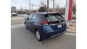 Usado cuidadosamente 2025 Nissan LEAF S - Product Image 3