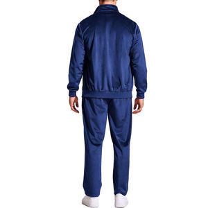 Conjuntos Deportivos de Invierno de Terciopelo de Seda Ecológicos para Hombre, Diseño Personalizado, Elegantes, para Venta en Línea - Product Image 5