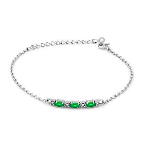 Pulsera Lineal Zarkan Plateada con Patrón Geométrico a Cuadros Verdes, Baño de Rodio, Diseño Clásico y Moderno con Corte Esmeralda, Ideal para Uso Religioso - Product Image 3