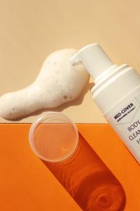 Mousse nettoyante hydratante sans rinçage OEM, sans silicone, sans parabène, nettoyage en profondeur, hydratant nourrissant pour adultes, hôpital, domicile - Product Image 3