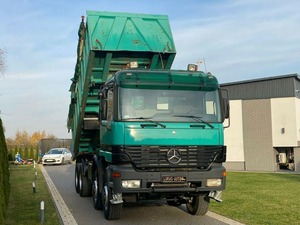 MEILLEURE EXPÉDITION Camion à benne basculante 2002 Mer Cedes B Enz ACTROS 4140 Camion à benne basculante 8X8 Euro 6 Transmission semi-automatique Système hydraulique - Product Image 5
