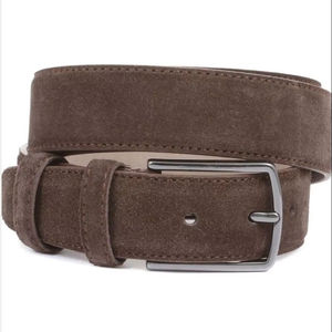 Épingle en cuir suédé de peau de vache de qualité supérieure de conception personnalisée Divine International pour boucle de ceinture Style décontracté avec boucle en alliage - Product Image 1