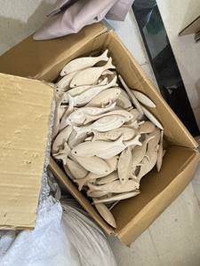 ไม้แกะสลัก - ปลาไม้สําหรับบ้านอุ่น - สัตว์ไม้ปรับสีเพื่อการส่งออก - Product Image 4