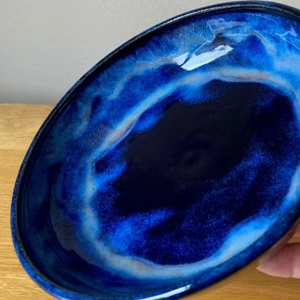 NOUVEAU Bol de service en résine fait à la main Accents de cuisine pour la maison et le jardin Plat de service en résine élégant Bol à manger - Product Image 4