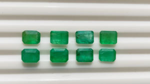 Calidad superior 100% Original Verde Zambia Esmeralda Piedra preciosa Suelta facetada Octágono Esmeralda Corte Piedras - Product Image 5