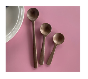 Cuillère en bois de haute qualité jetable et réutilisable pour le service alimentaire et la restauration - Product Image 1