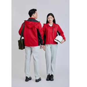 Veste en polyester 100% imperméable unisexe, coque rigide tissée, teinte unie, coupe-vent, isolation thermique, rouge-noir, Vietnam - Product Image 1