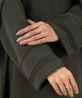 Fabricant d'Abaya Loriya Abaya de luxe noire pour femmes Robe musulmane Abaya à ouverture frontale Vêtements islamiques