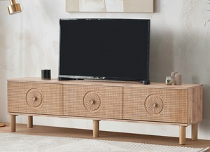 Moderno Soporte de TV Convertible de Madera Maciza Negra y Dorada con Almacenamiento para Televisores de 65 Pulgadas y Más Grandes, Mueble de Salón con Montaje en Suelo - Product Image 6