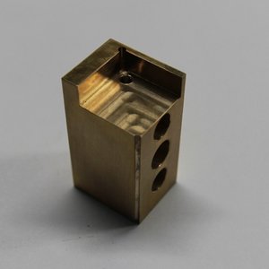 Piezas de latón de torneado CNC de alta precisión, torneado automático, piezas de latón chapadas en oro, servicio de mecanizado OEM - Product Image 5