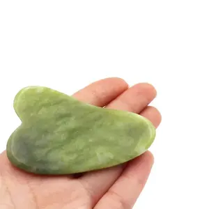 Rouleau de massage double tête Myrva Jade Guasha pour le corps, contrôle manuel - Product Image 1