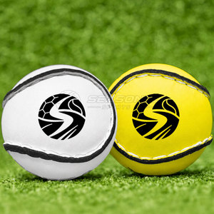 Équipement sportif personnalisé pour le hurling et le football gaélique, adapté aux entraînements en club, aux jeux en plein air et aux activités récréatives - Product Image 6
