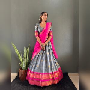 Lehenga Choli en coton Varuni non cousu ou cousu, pour mariage, fête indienne, vêtements de créateur, travail lourd, en gros - Product Image 2