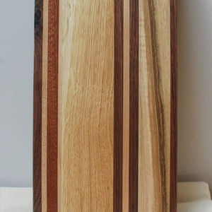 Planche à découper carrée en bois et plateau de service 12mm d'épaisseur Durable Durable Passe au lave-vaisselle - Product Image 1