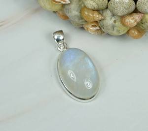 925 Colgante de Piedra natal de junio de plata esterlina sólida con colgantes de encanto de ajuste de bisel ovalado de piedra lunar arcoíris blanco - Product Image 2