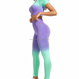 ชุดโยคะผู้หญิงแบบ OEM สั่งทำได้ เสื้อครอปแขนสั้นไร้ตะเข็บ กางเกงเลกกิ้งเอวสูง ชุดออกกำลังกาย 5 ชิ้น สำหรับฟิตเนสและกิจกรรมกีฬา - Product Image 4