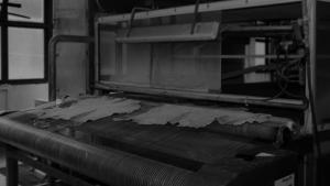 Cuir de chèvre beige suédé biologique Amalfi, chrome tanné, pour ceinture, meubles, sac à main, chaussures habillées, bagages, literie, accessoires de canapé, Italie - Product Image 5