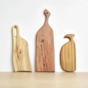 Planche à découper en bois tendance fabriquée par un grossiste indien, outil de cuisine, planche à découper personnalisée pour fruits, légumes, fromage - Product Image 3