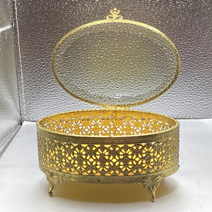 Forme ovale taille personnalisée nouveau décoratif Look Royal biseauté boîte en verre métal laiton en relief bordure bijoux souvenir bibelot boîte déco - Product Image 3